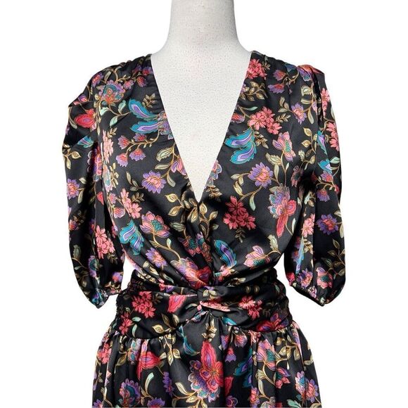 MISA Los Angeles Short Sleeve Silky Floral Mini Dress Size XS - Picture 2 of 5